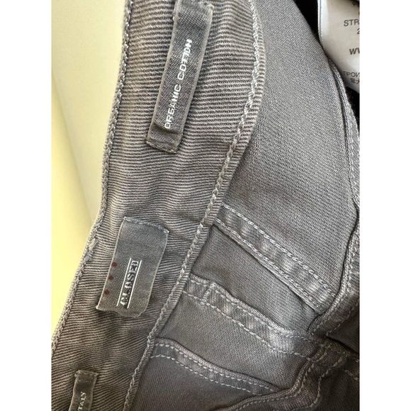 NWT Anthropologie Closed Jeans Pat Light Wash Slim Fit Jeans 26 Womens Jeans - Picture 6 of 10